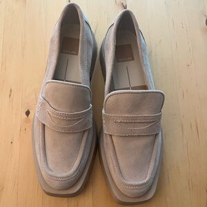 Evereve Beige Suede Loafers
